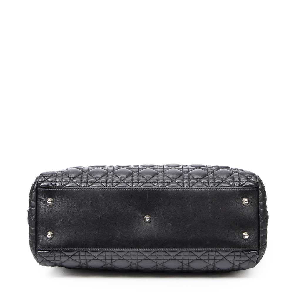 Dior Shopping Chain Tote - Picture 7 of 9